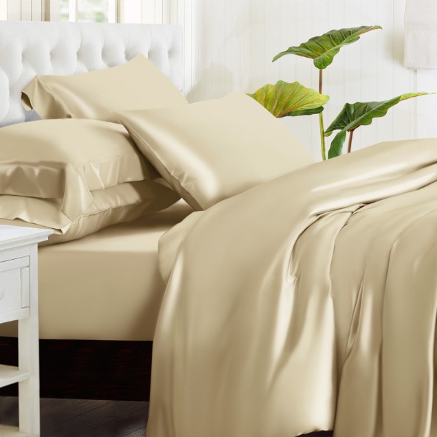 Champagne 3 PCS 22 Momme Mulberry Silk Duvet Cover Set Champagne 3 PCS 22 Momme Mulberry Silk Duvet Cover Set