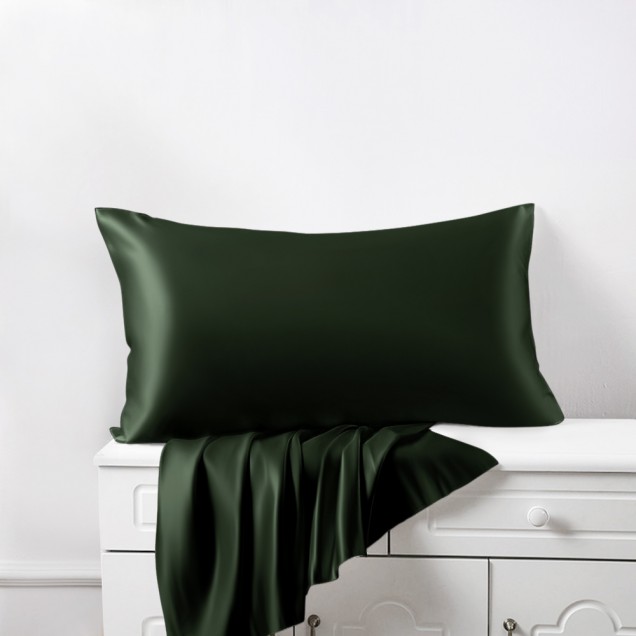 Hunter Green Envelope 22 Momme Mulberry Silk Pillowcase Hunter Green Envelope 22 Momme Mulberry Silk Pillowcase