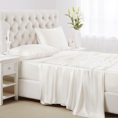 Ivory 22 Momme Mulberry Silk Sheet Set