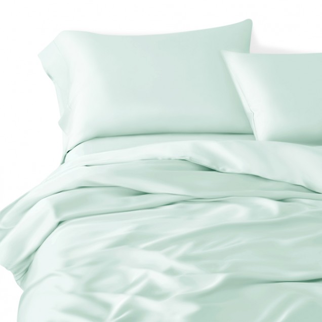 Light Cyan 22 Momme Mulberry Silk Duvet Cover Light Cyan 22 Momme Mulberry Silk Duvet Cover
